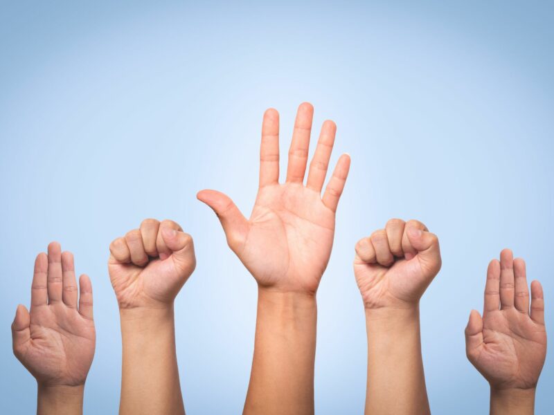 Philanthropie d entreprise vs mecenat quelle difference et que choisir - Bouge ton Good by Gandee