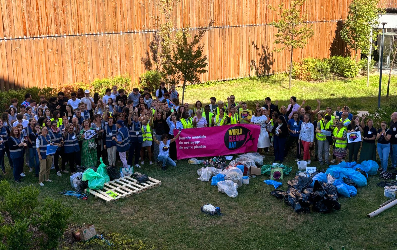 World Cleanup Day nettoyage planète mobilisation citoyenne Students for Impact Gandee
